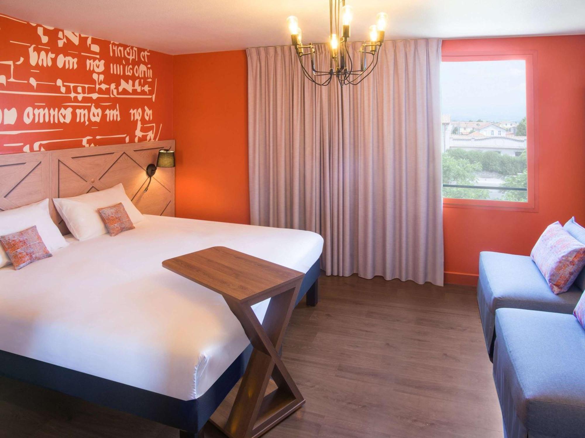 ホテル Ibis Styles Carcassonne La Cite エクステリア 写真